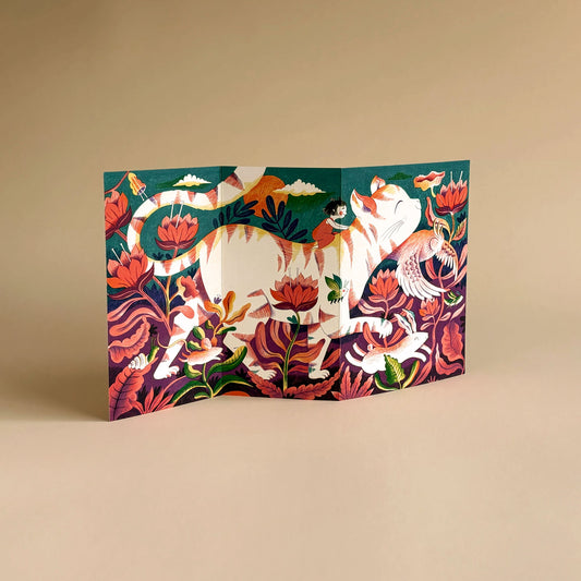 Mighty Min concertina card by Melissa Castrillón